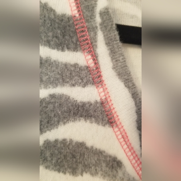 Honeyme Sweatshirt - Picture 3 of 3